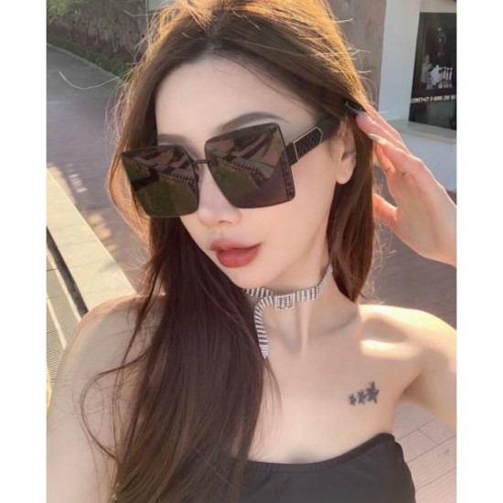 LOUIS VUITTON 2024SS sunglasses recommended coordination LOUIS VUITTON 2024SS sunglasses recommended coordination