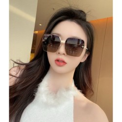 LOUIS VUITTON 2024SS Sunglasses Popular Item