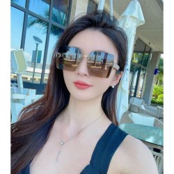 LOUIS VUITTON 2024SS sunglasses also available as a limited gift