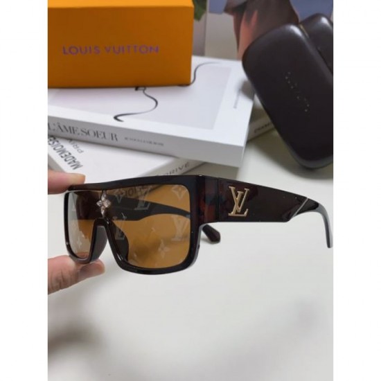 LOUIS VUITTON 2024SS sunglasses Popular ☆ Recommended for summer LOUIS VUITTON 2024SS sunglasses Popular ☆ Recommended for summer