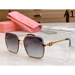 MIU MIU 2024SS sunglasses, very useful during spring and summer