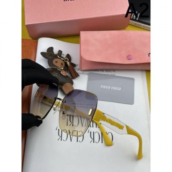 MIU MIU 2024SS sunglasses are gaining attention now. MIU MIU 2024SS sunglasses are gaining attention now.
