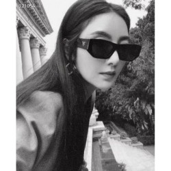 PRADA 2024SS sunglasses popular item for spring and summer