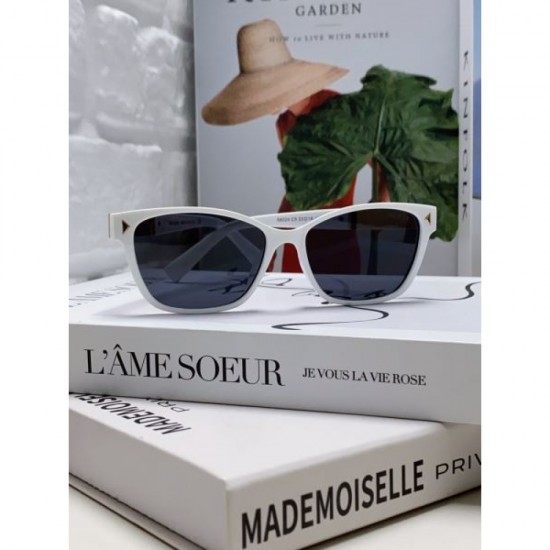PRADA 2024SS Sunglasses Used by celebrities and celebrities PRADA 2024SS Sunglasses Used by celebrities and celebrities