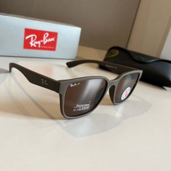RAYBAN 2024SS sunglasses, a new spring/summer item that is extremely popular. RAYBAN 2024SS sunglasses, a new spring/summer item that is extremely popular.