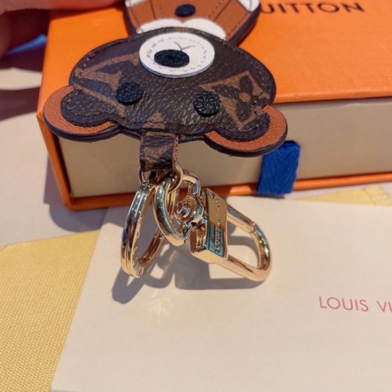 2024SS Keychain LOUIS VUITTON Unprecedented on sale 2024SS Keychain LOUIS VUITTON Unprecedented on sale