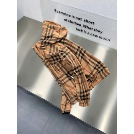 2025 Fall/Winter Jacket BURBERRY A must-have item for sale 2025 Fall/Winter Jacket BURBERRY A must-have item for sale