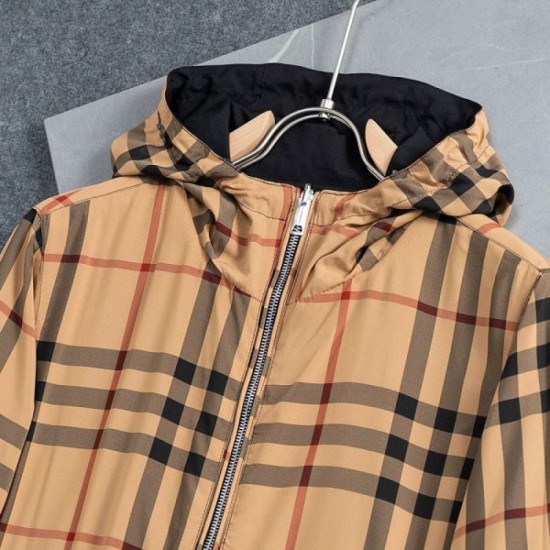 2025 Fall/Winter Jacket BURBERRY A must-have item for sale 2025 Fall/Winter Jacket BURBERRY A must-have item for sale