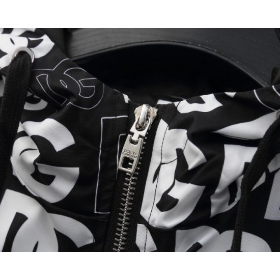 DOLCE & GABBANA Dolce & Gabbana 2025 Fall/Winter Coat New outerwear that is sure to be a hit