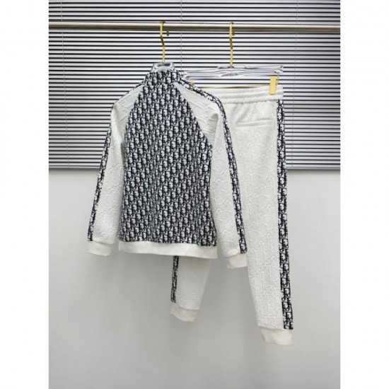 2025 Fall/Winter Top/Bottom Set DIOR Popular Items 2025 Fall/Winter Top/Bottom Set DIOR Popular Items