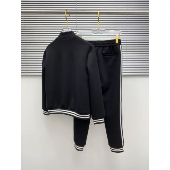 2025 Autumn/Winter Top/Bottom Set DIOR Dior Light and Stylish Autumn outfit 2025 Autumn/Winter Top/Bottom Set DIOR Dior Light and Stylish Autumn outfit