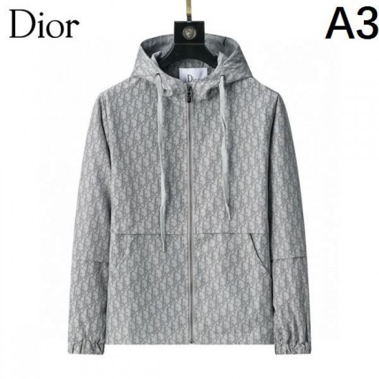 DIOR 2025 Fall/Winter Coat Perfect for an elegant winter look DIOR 2025 Fall/Winter Coat Perfect for an elegant winter look