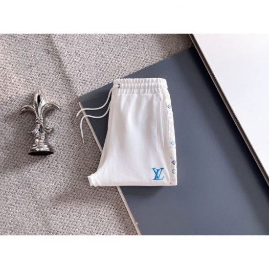 2025FW Top and bottom set LOUIS VUITTON Must-buy item this winter