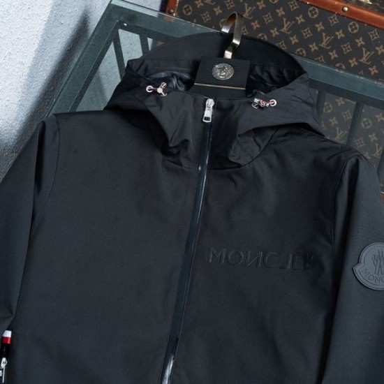 2025 Fall/Winter Jacket MONCLER Moncler New autumn/winter product with an adult sexiness