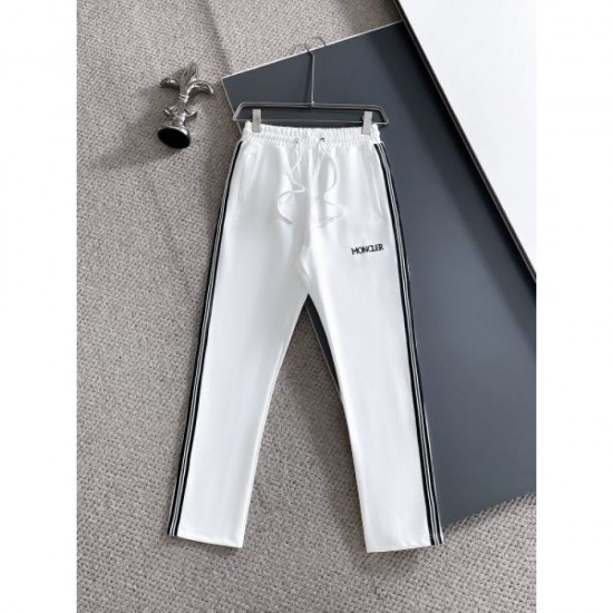 2025FW Top and bottom set MONCLER This winter's favorite coordination