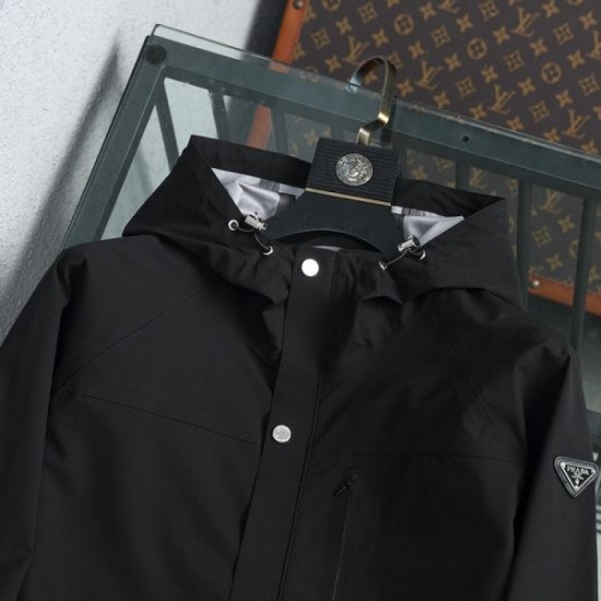 2025 Fall/Winter Jacket PRADA Prada New sophisticated style with a luxurious feel 2025 Fall/Winter Jacket PRADA Prada New sophisticated style with a luxurious feel