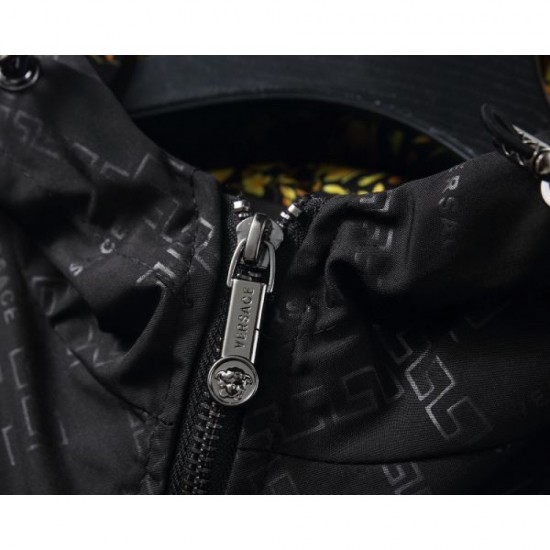 VERSACE Versace Fall/Winter 2025 Coat Latest Season Featured Collection