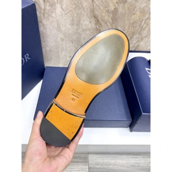 2025 Fall/Winter New DIOR Men's Boots Elegant and sophisticated impression