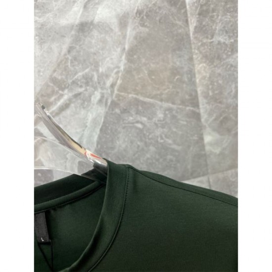 2025FW Long Sleeve T-shirt LOUIS VUITTON A popular item with many loyal users