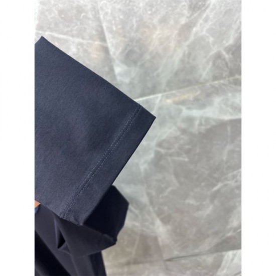 2025FW Long Sleeve T-shirt LOUIS VUITTON Just wear it to elevate your class.