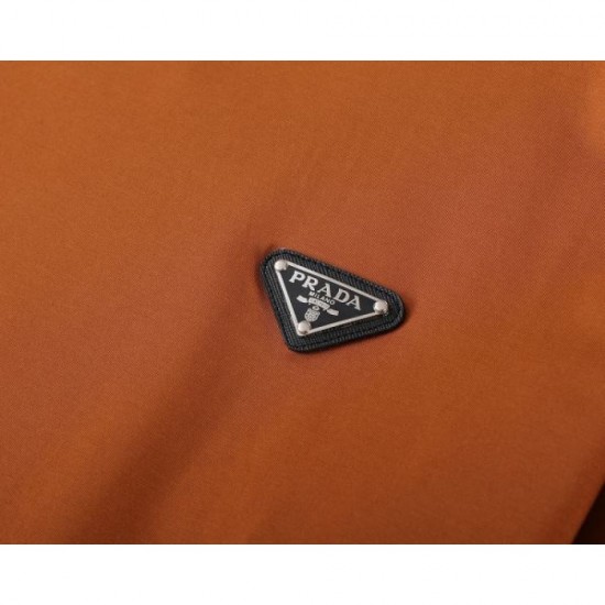 2025 Fall/Winter Long Sleeve T-Shirt PRADA Prada Limited Release New Trend Model 2025 Fall/Winter Long Sleeve T-Shirt PRADA Prada Limited Release New Trend Model