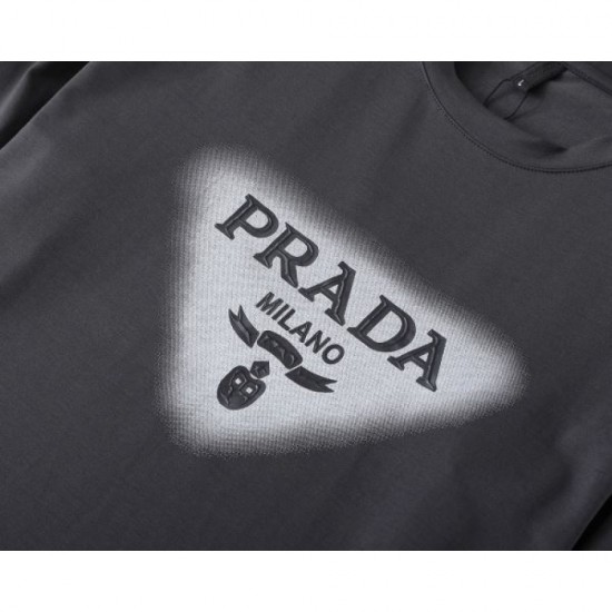 2025 Fall/Winter Long Sleeve T-shirt PRADA Latest Popular Fall/Winter New Sale Limited 2025 Fall/Winter Long Sleeve T-shirt PRADA Latest Popular Fall/Winter New Sale Limited