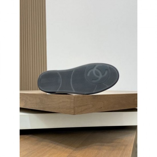 CHANEL 2025SS Popular Sale 100% Brand New Men's Casual Shoes CHANEL 2025SS Popular Sale 100% Brand New Men's Casual Shoes