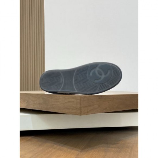 CHANEL 2025SS A popular and classic product for men's casual shoes CHANEL 2025SS A popular and classic product for men's casual shoes