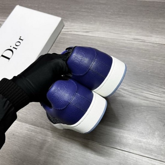 DIOR 2025SS Fashionable men's casual shoes that go half a step ahead DIOR 2025SS Fashionable men's casual shoes that go half a step ahead