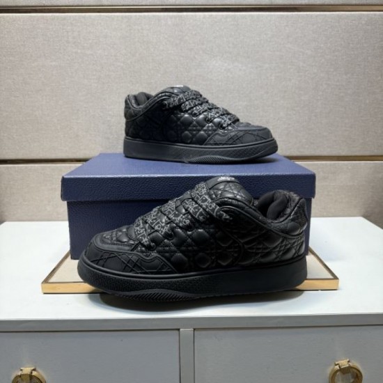 2025 Fall/Winter New DIOR Men's Casual Shoes A popular series that is attracting a lot of attention