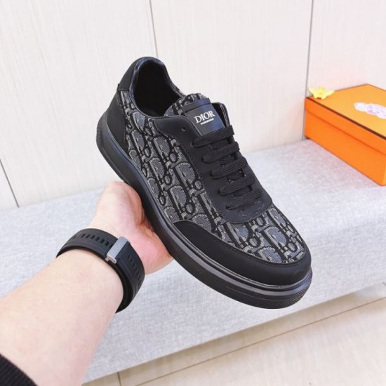 2025FW Men's Casual Shoes DIOR Design with an emphasis on looseness and comfort