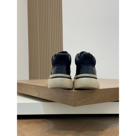 2025FW Men's Casual Shoes GIVENCHY A must-see item this winter full of trends