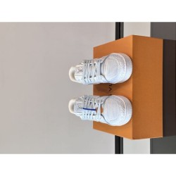 LOUIS VUITTON 2025SS Local price sale Men's casual shoes