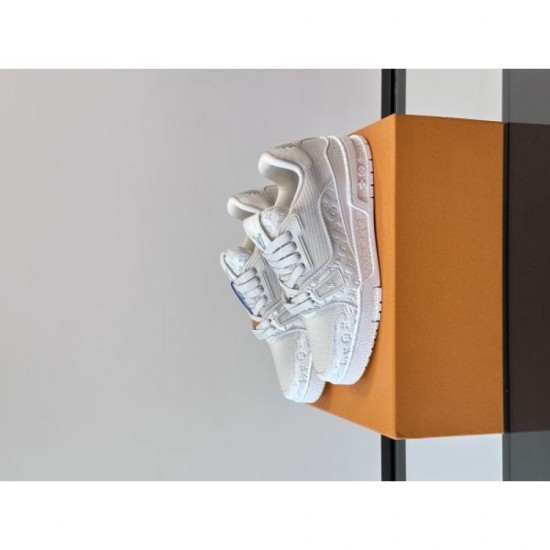 LOUIS VUITTON 2025SS Latest Items Men's Casual Shoes