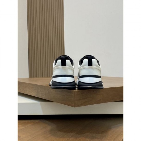 2025 Fall/Winter New LOUIS VUITTON Men's Casual Shoes Popular Model Favorite Item