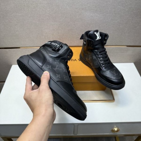 2025 Fall/Winter New LOUIS VUITTON Men's Casual Shoes Attracting attention for their advanced design