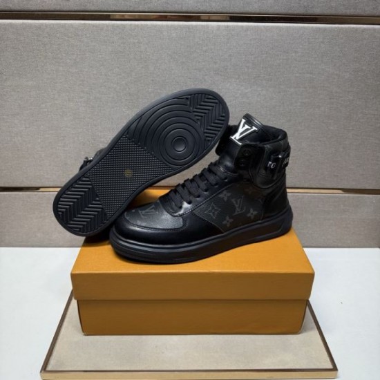 2025 Fall/Winter New LOUIS VUITTON Men's Casual Shoes Attracting attention for their advanced design