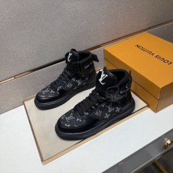 2025 Autumn/Winter New LOUIS VUITTON Men's Casual Shoes The latest in the super popular series