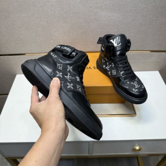 2025 Autumn/Winter New LOUIS VUITTON Men's Casual Shoes The latest in the super popular series