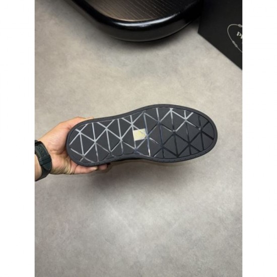 PRADA 2025SS Men's casual shoes, brands not yet in Japan
