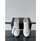 2025SS Casual Shoes VALENTINO Valentino A new spring and summer product that shines with sophisticated charm