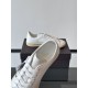 2025SS Casual Shoes VALENTINO Valentino A new spring and summer product that shines with sophisticated charm