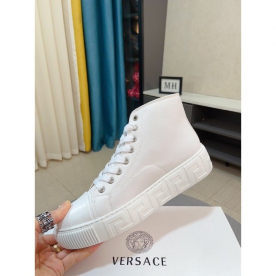 2025SS Casual Shoes VERSACE Versace Sophisticated Casual Easy to Incorporate 2025SS Casual Shoes VERSACE Versace Sophisticated Casual Easy to Incorporate