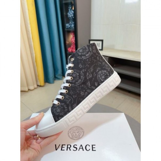2025FW Men's Casual Shoes VERSACE Super popular beautiful items are on sale!