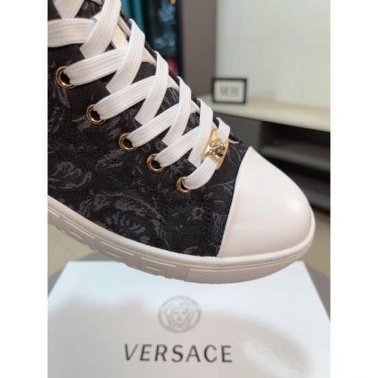2025FW Men's Casual Shoes VERSACE Super popular beautiful items are on sale!