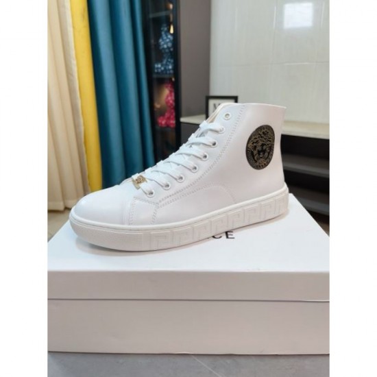 2025FW Men's Casual Shoes VERSACE Ultra rare and difficult to obtain items are now available