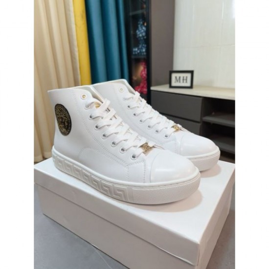 2025FW Men's Casual Shoes VERSACE Ultra rare and difficult to obtain items are now available