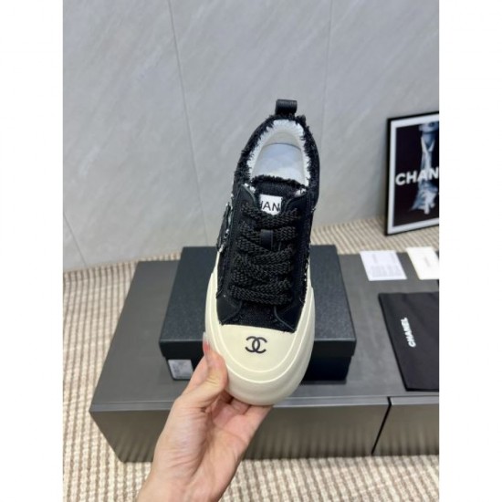 2025FW Women's Casual Shoes CHANEL New product that combines fashion and elegance