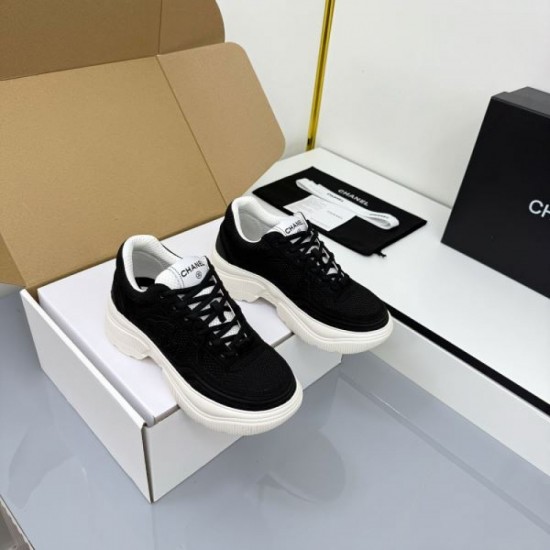2025FW Seasonal style that attracts attention CHANEL Casual shoes
