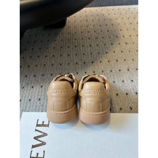 2025FW Women's Casual Shoes LOEWE Elegant replica that brings out your individuality